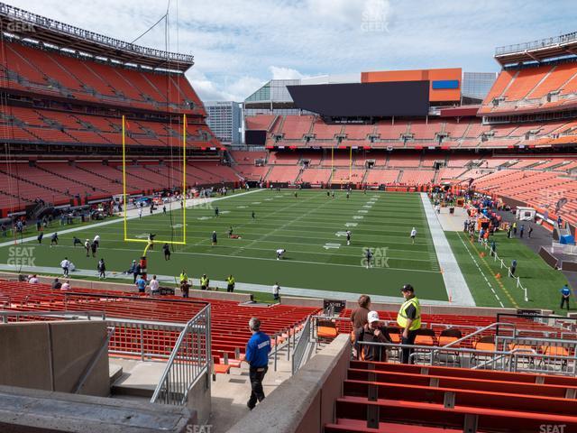 Seating view for Huntington Bank Field Section 121 B