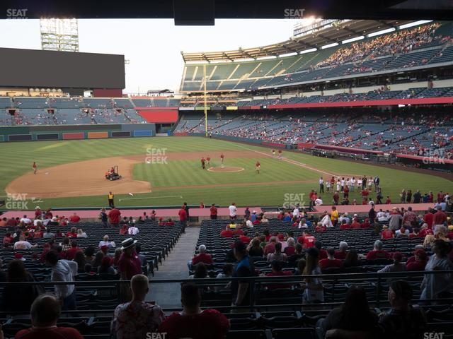 Seating view for Angel Stadium of Anaheim Section 211