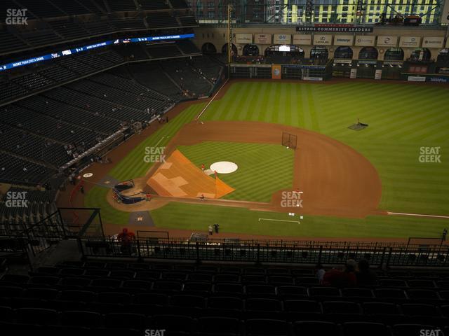 Seating view for Minute Maid Park Section 425