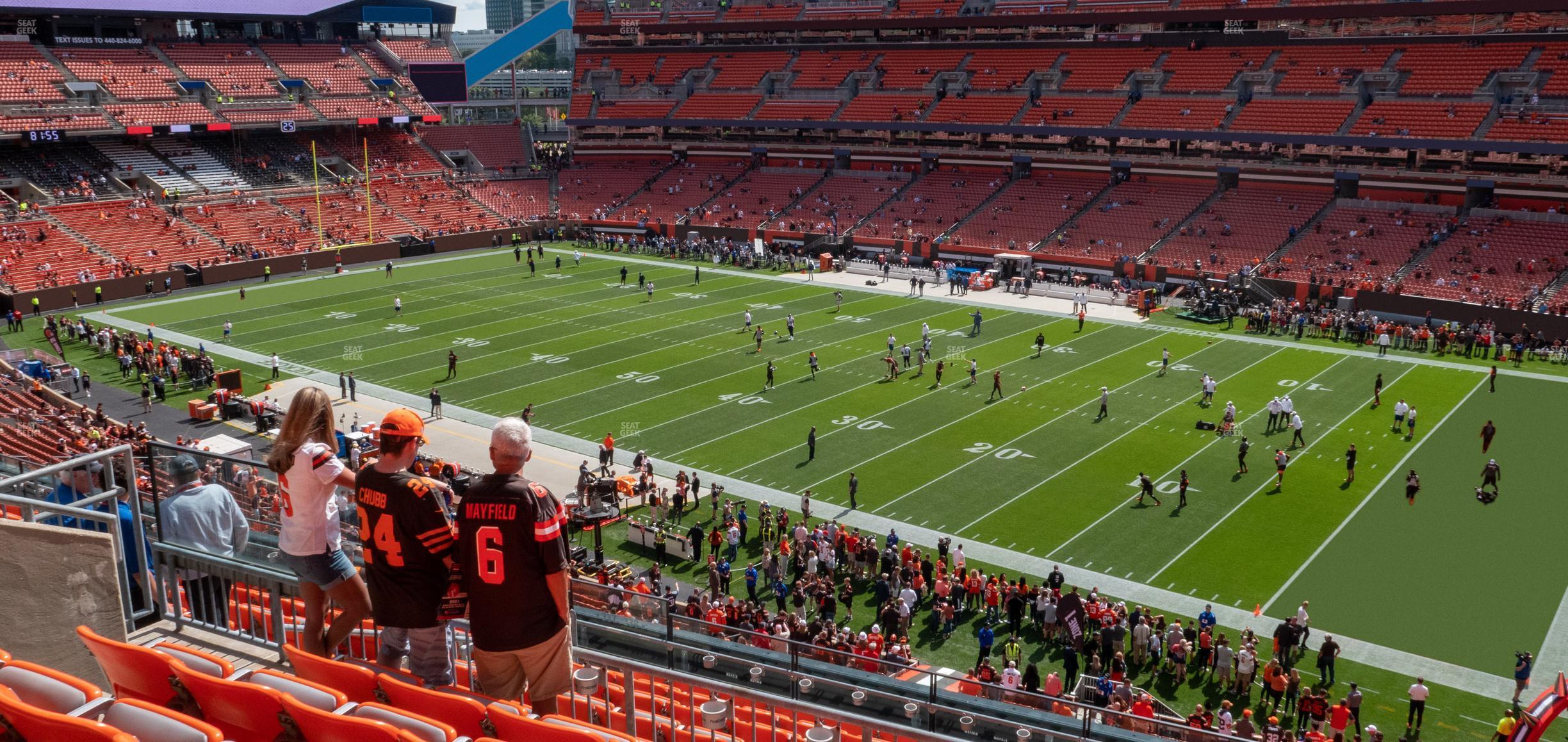 Seating view for Huntington Bank Field Section Club 338