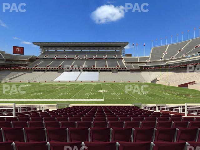 Seating view for Kyle Field Section Field Box 5