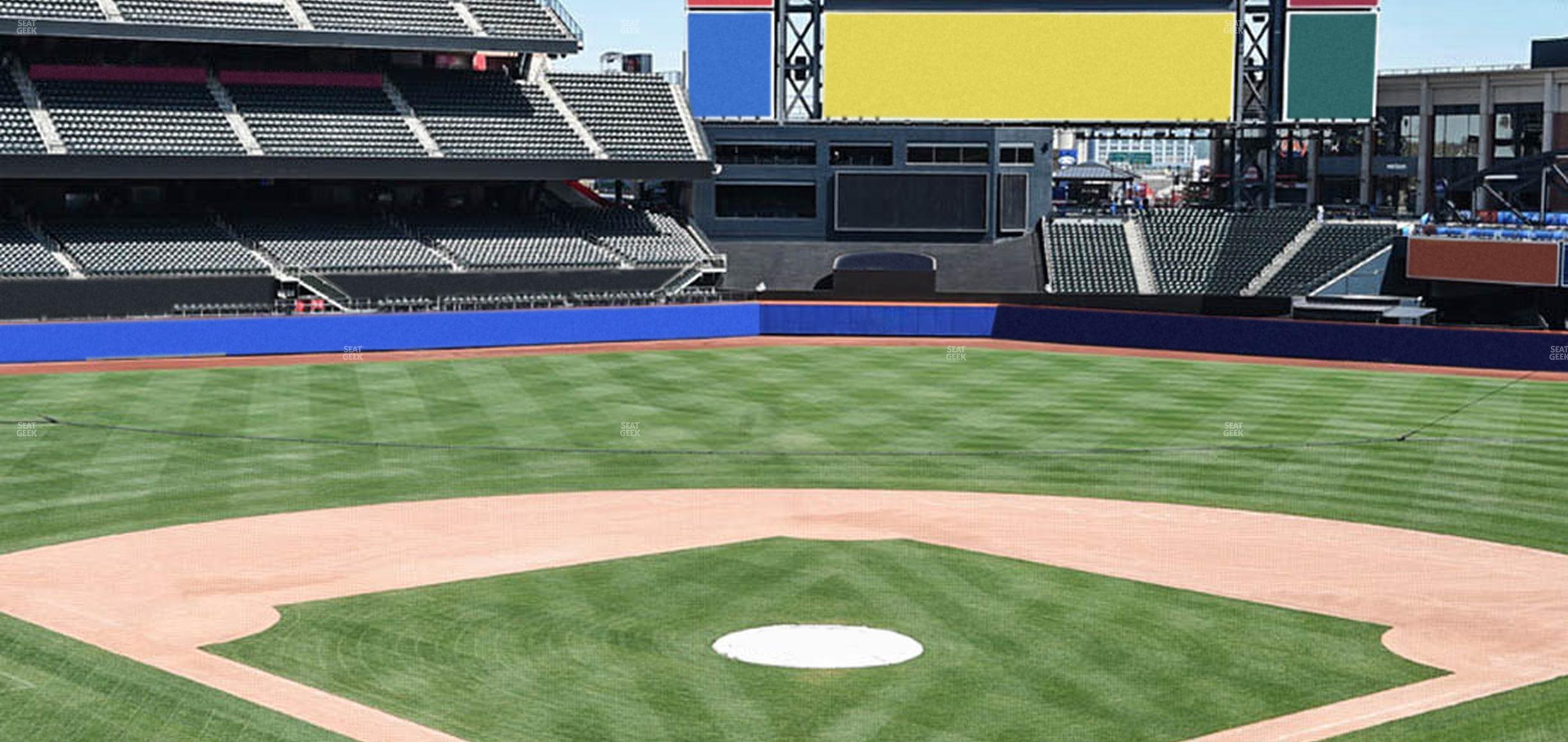 Seating view for Citi Field Section Empire Suite 221