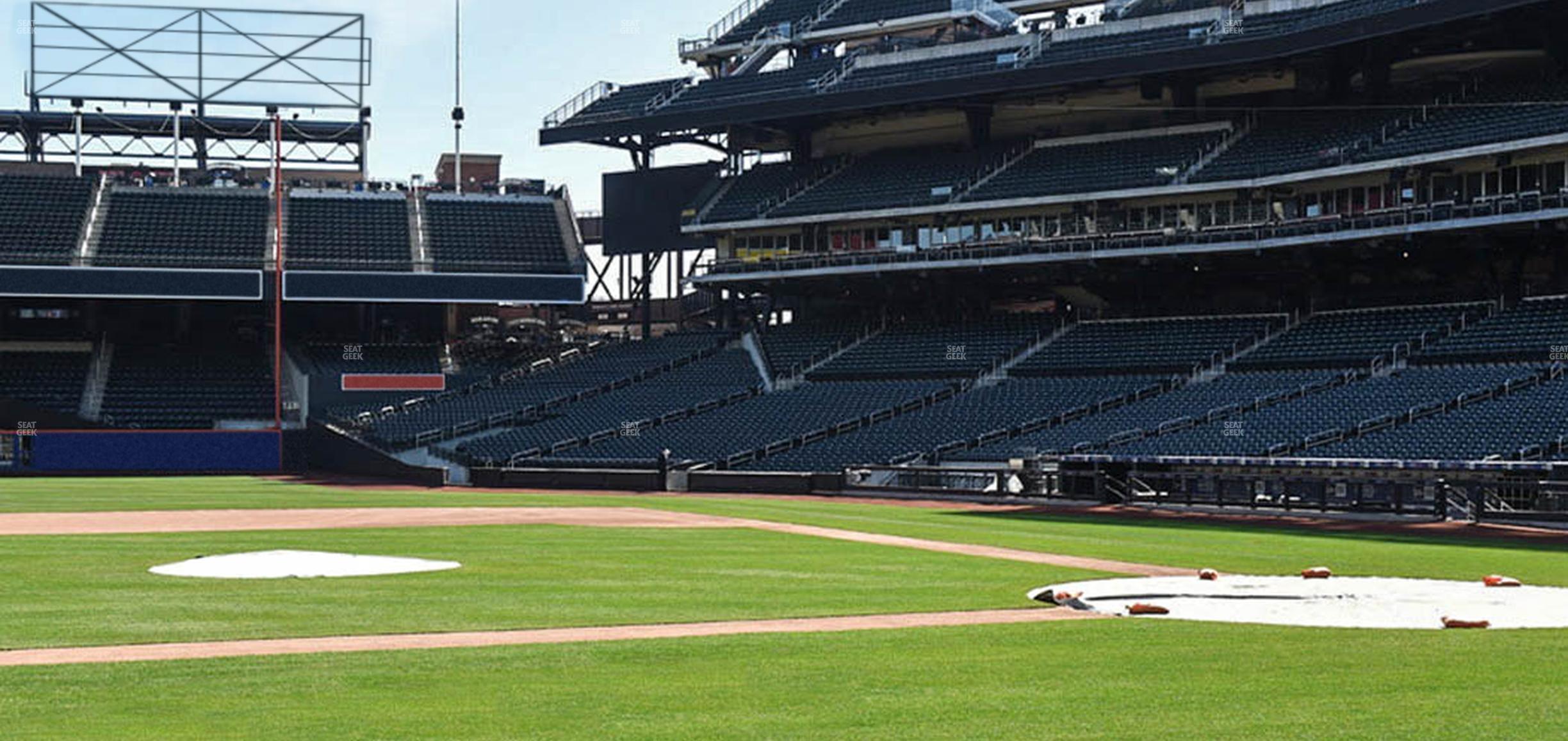 Seating view for Citi Field Section 121