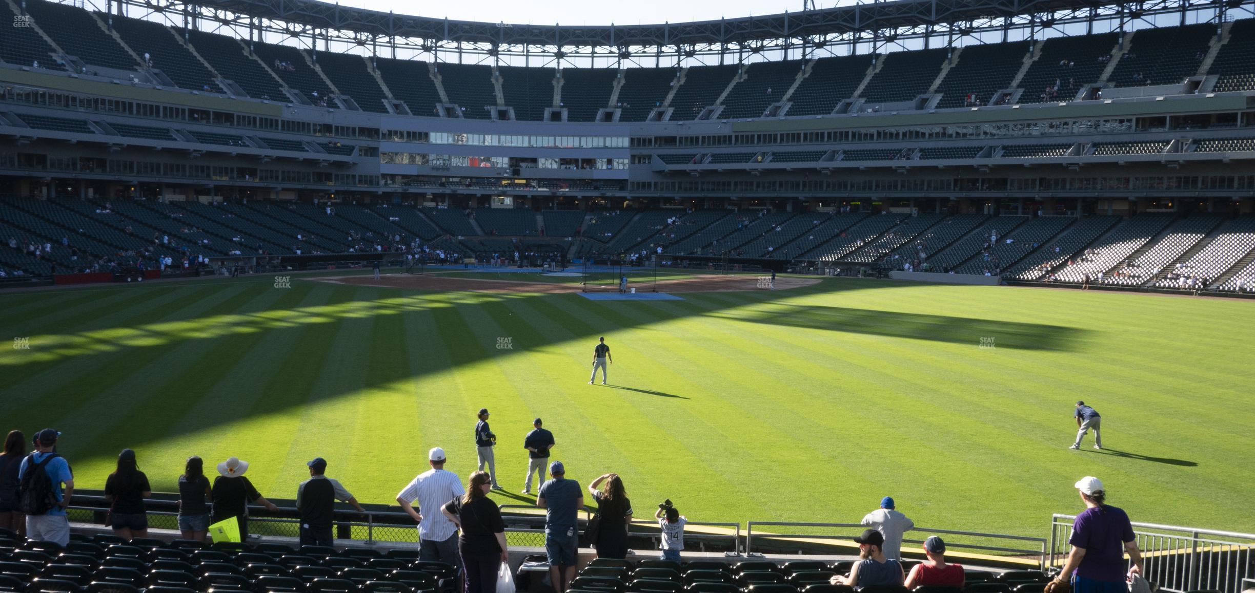 Seating view for Guaranteed Rate Field Section 100