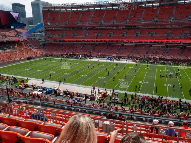 Seating view for Huntington Bank Field Section Club 336