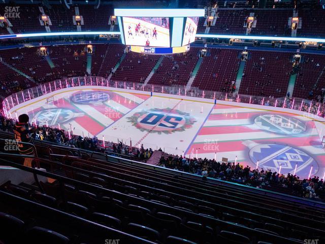 Seating view for Rogers Arena Section 322