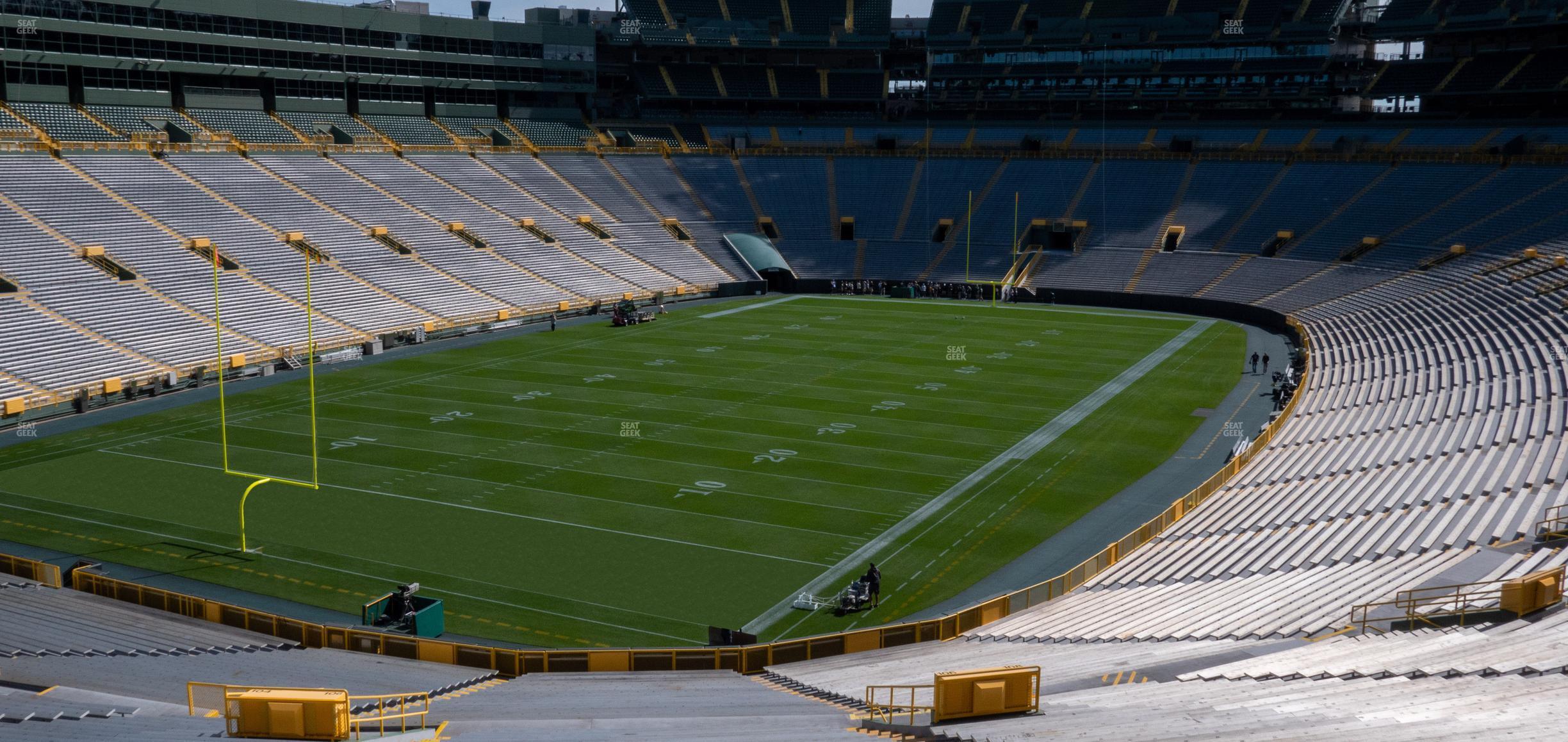 Seating view for Lambeau Field Section 106