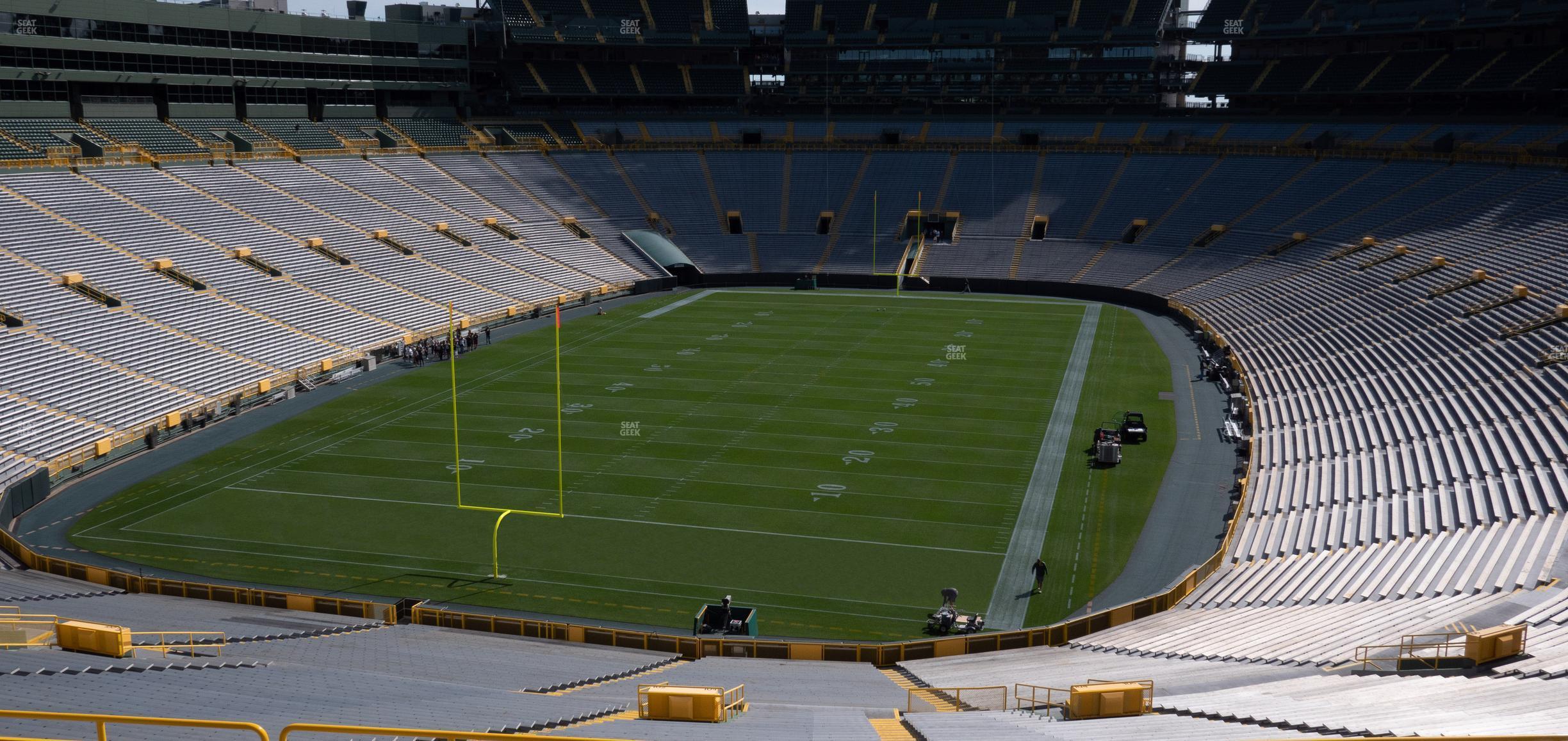 Seating view for Lambeau Field Section 304