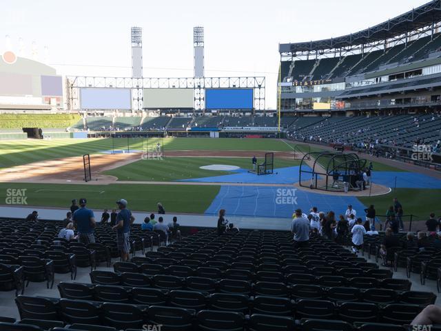 Seating view for Guaranteed Rate Field Section 137