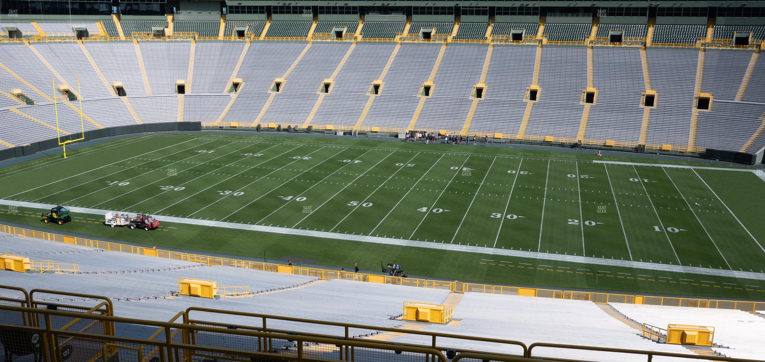 Seating view for Lambeau Field Section 328