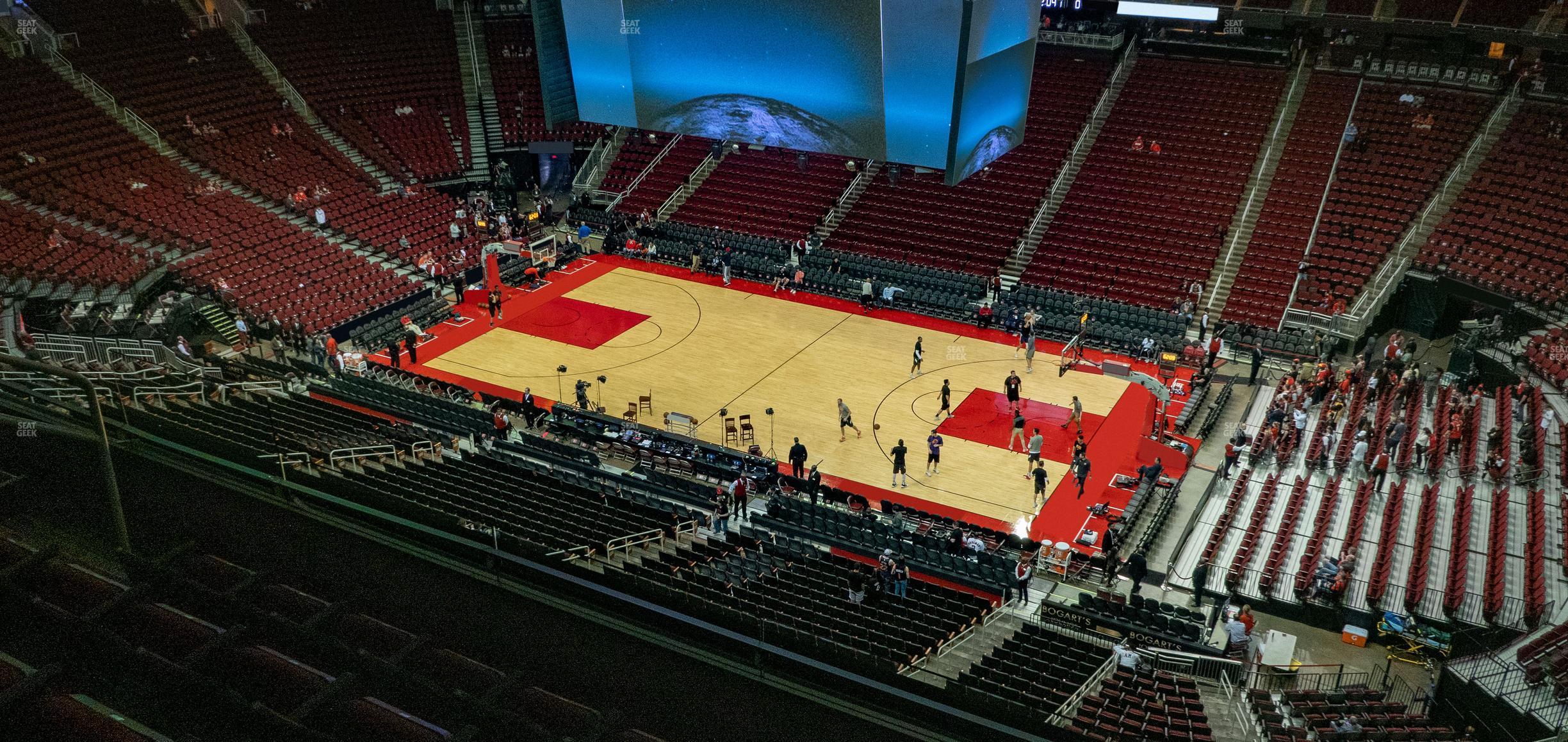 Seating view for Toyota Center Section 424