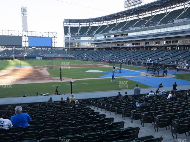 Seating view for Guaranteed Rate Field Section 141