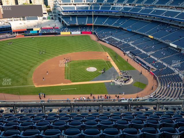 Seating view for Yankee Stadium Section Grandstand Level 424