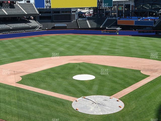 Seating view for Citi Field Section 320