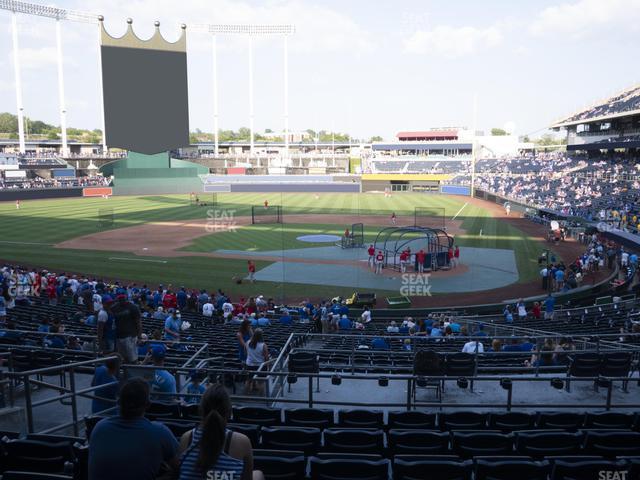 Seating view for Kauffman Stadium Section 225