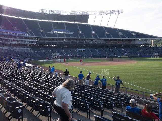 Seating view for Kauffman Stadium Section 144