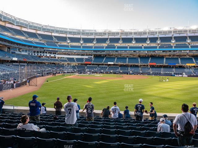 Seating view for Yankee Stadium Section Field Level 105